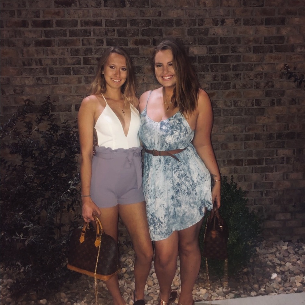 Meet your Posher, Viktoria